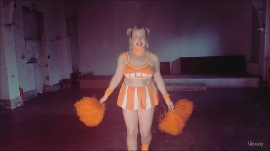 GoddessAlimony: CHEERLEADER HUMILIATION creengrabs ( 3 фото)