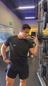 DaveColtGym boy Bild 6