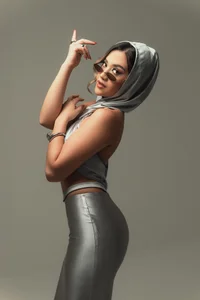 RebeccaHudson Magazine model 圖片 3