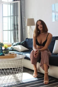 HollyGrier Sexy baby Pic 5