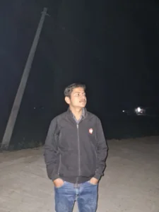 _kartikey__07sep: Public ( 3 фото)