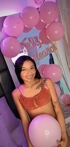 TashaNaughty4u My birthday 🎀 รูป 