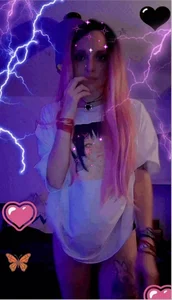 BABYUNICORN Public Foto