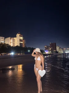 ambarasm Beach Night 🌊🌊 Immagine  2