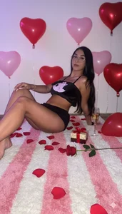 liittle__baby Valentine's Day 🌸💕 Pic 2