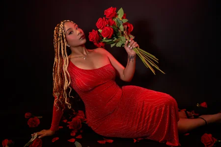 Aria_Peach_ Petals and Sins 🌹❤️‍🔥 Pic 5