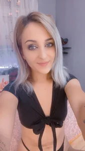 LittleAngelXO me Hình 2