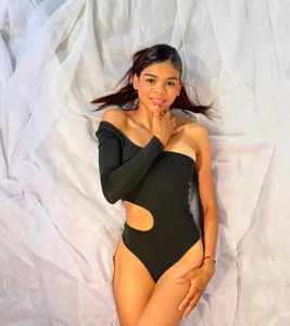 Anthonella_smiithPublic Bild 5