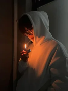 4号-小七 de TNT-888  2 Imagens