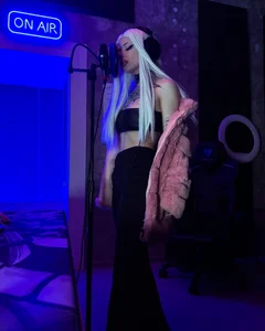 Aurora_NatsukiのAURORA LIFE (EVERYDAY PHOTOS FOR YOU)の 9枚の写真