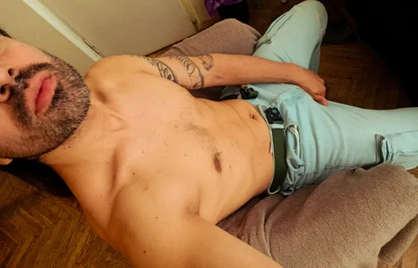 CharlyHemax I see you bb... Gambar 4