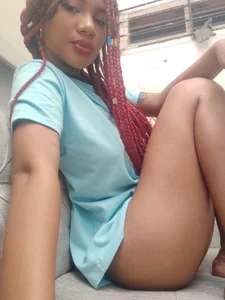 CristalAndBigMan Public Pic