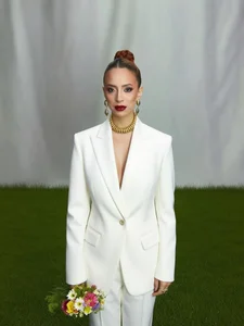 sahra_taylor_ LOOK AT ME 🤍 Pic 2