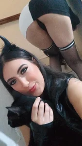 MIYESSI Casual Pic 4