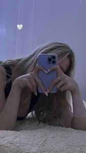 Heu Just me od _CattrinaVegas_  snímek