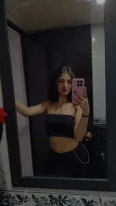 Keiry_Palomaの💕💕の 3枚の写真