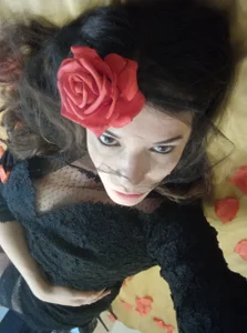 RedGerda The beauty queen Pic 2