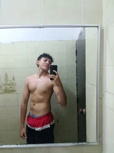 AllanVicent Public  2টি ছবি