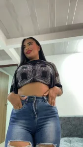 AntoniaRoss_: Public ( 6 фото)