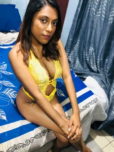 EROTIC_FAY Public Pic 6