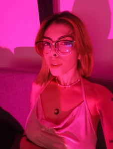 scarlet_venomの💗🕶️の枚の写真