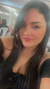 Nayla__Melej Public Pic 4
