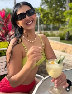 FiorellaLan Public Foto