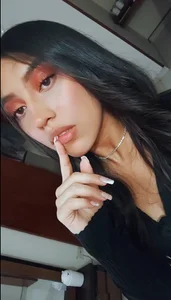 Salome_golvert Public Pic 4