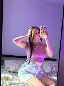 selenamils Public  3টি ছবি