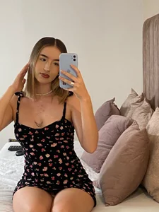 elizabeth_paython your cuttiest girl Pic 4