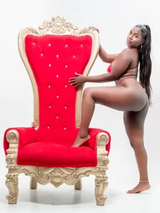 KristineLS: sexy kristin ( 2 фото)