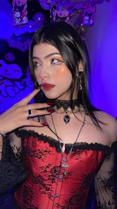 LanaKyutt VAMPIRE UWU Pic 2