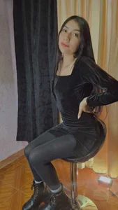 Emma_Nm Public รูป  4