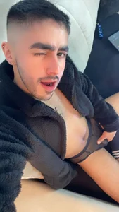 ItsMeEros Something about a good day Pic