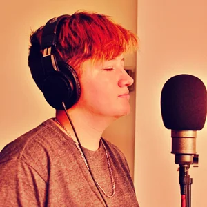 _AlexMorrisのThey sing?の 4枚の写真