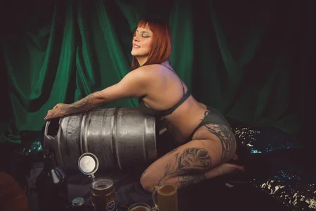 Aurora_Doll_ HAPPY ST. PATRICK'S DAY Pic 2