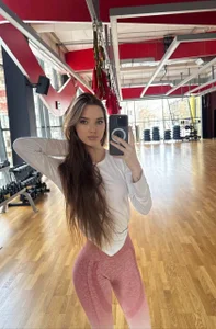 DeanneFarve I like to play sports Poză