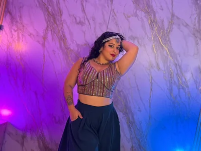 do you like my photos? show me with loves.... od sophiaamethystt  3 snímek