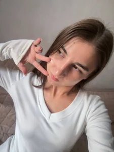 JenniferCasey your beloved in white Hình 2