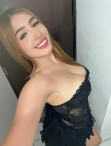 Miiaa_Rosee Public Kuva 2