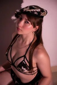 Dahlia_Rousse Me, want something else? Foto 3