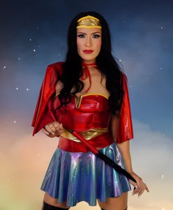 RaisaVawn SuperWomen slika 3