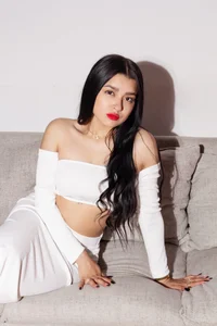 Elegant❤️‍🔥 de Emilygh1_ Foto 4