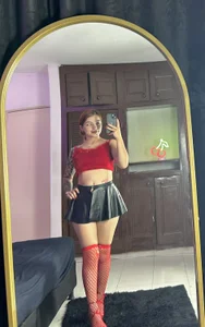 MelaniJhonson Your favorite Pic 5