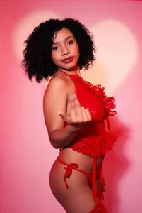 Larita_curly me Foto