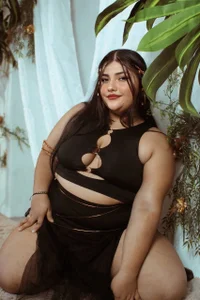 TaniaBelliniのhii1の 5枚の写真