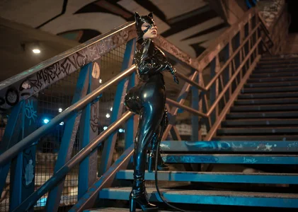 HannaSoto_のCatwoman! Miau!の枚の写真