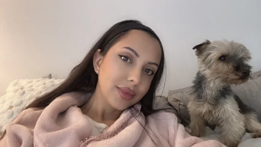 IzyDiamond Public Poză 8