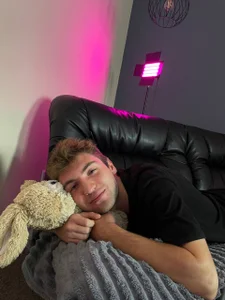 joseph_bear_ A little bit of me صورة واحدة|joseph_bear_ A little bit of me صورتان|joseph_bear_ A little bit of me  2 صور|joseph_bear_ A little bit of me  2 صورة