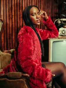 DakotaWangi ✨Retro Glam💎 Pic 2